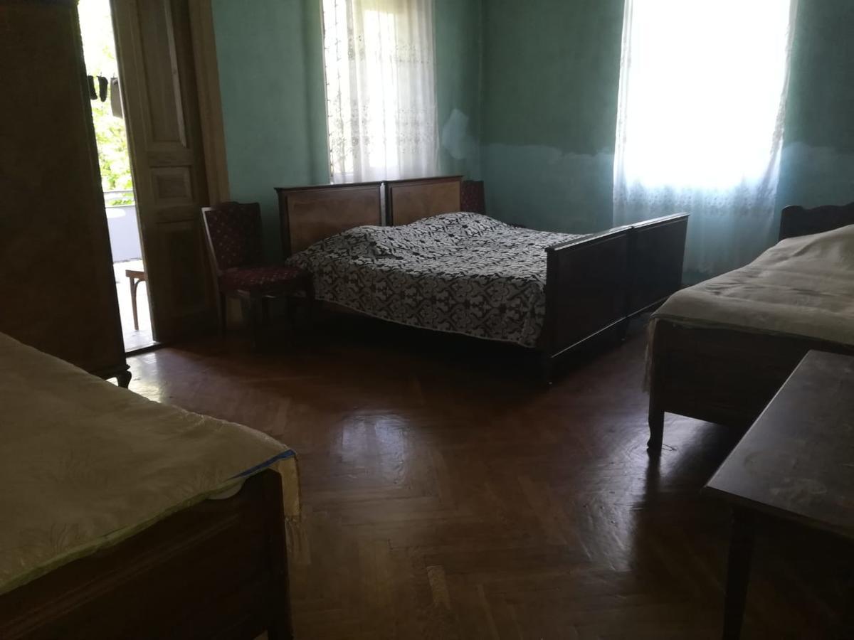 Guest House Of Givi Kobuleti Exterior photo